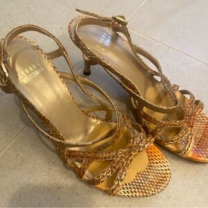 Stuart Weitzman heel